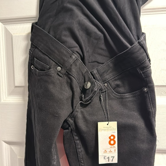 Maternity Jeans - Picture 3 of 7